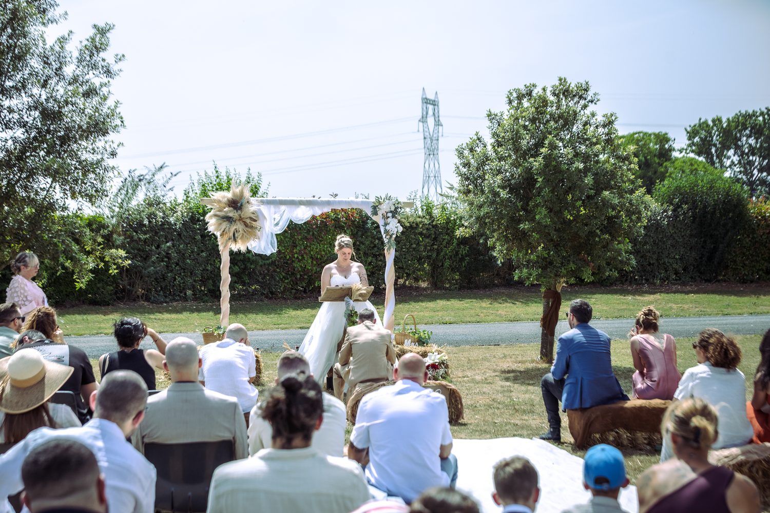 Photographe mariage Angers - reportage naturel et élégant